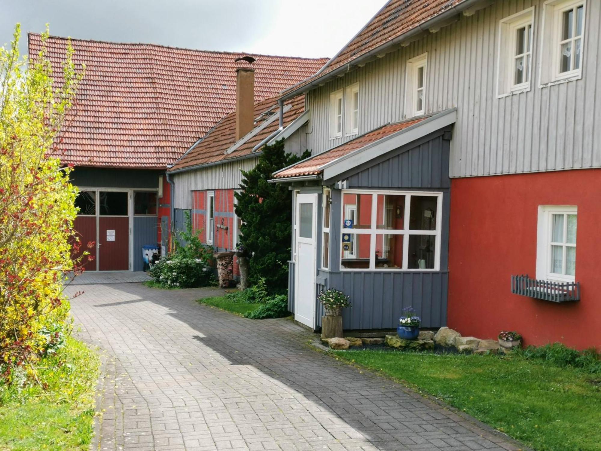 Ferienhaus Vom Bahratal Hausen  Exterior photo
